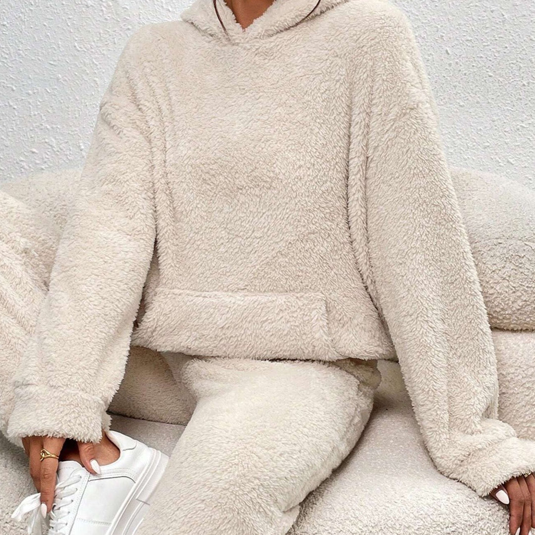 Shannon – Fluffy Teddy Hoodie and Pants Set