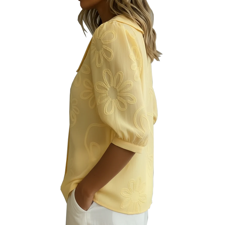 Victoria – Embroidered Floral Peter Pan Collar Blouse