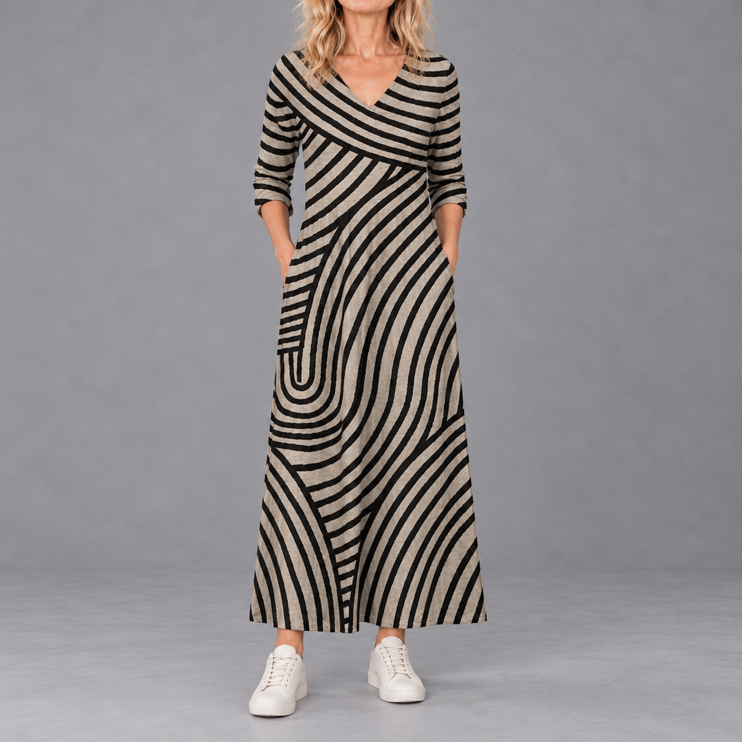 Christina – Vintage Wave-Stripe Maxi Dress
