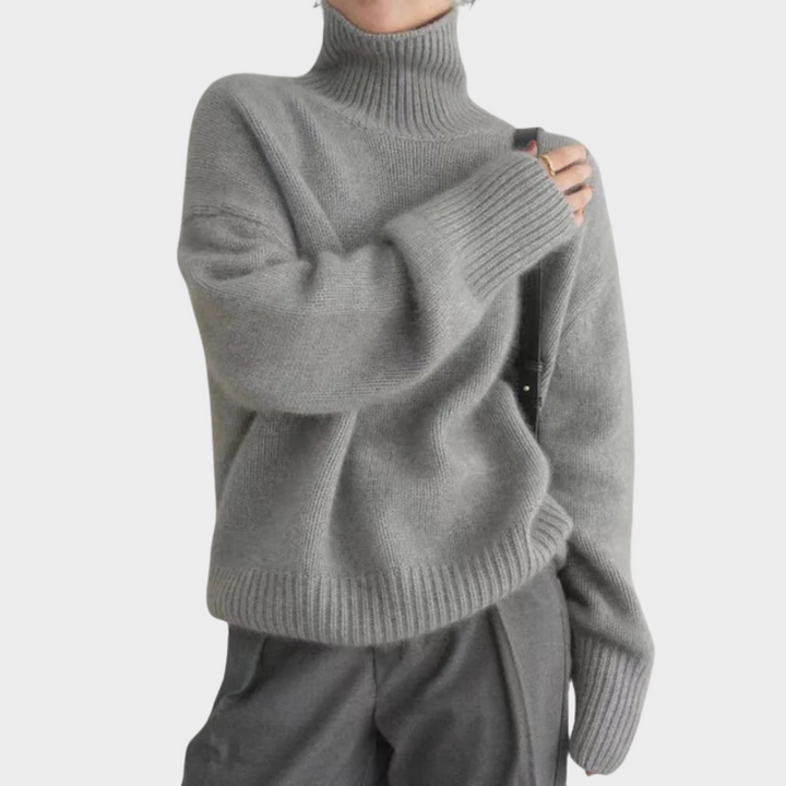 Claudette – Oversized Turtleneck Knit Jumper
