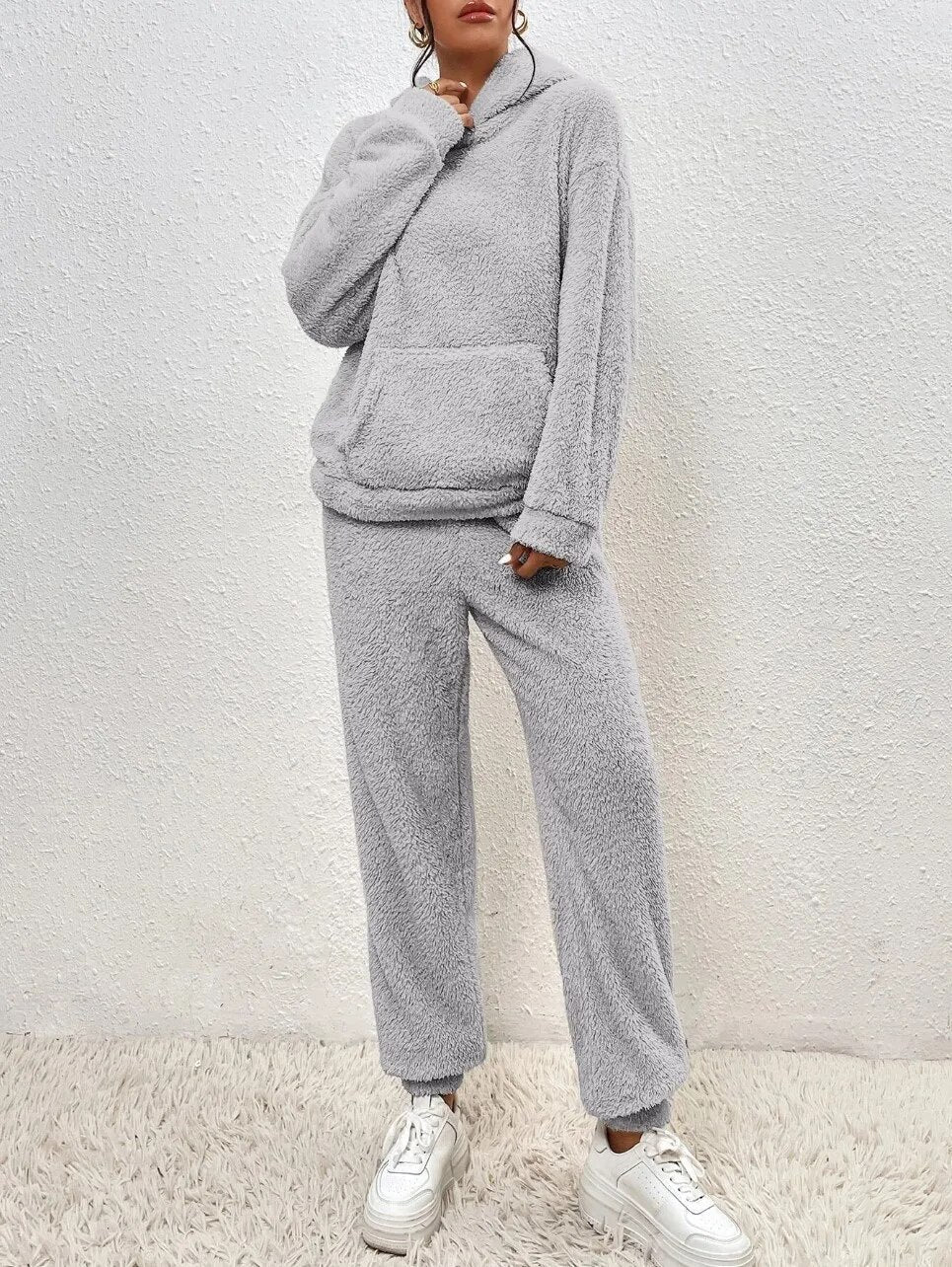Shannon – Fluffy Teddy Hoodie and Pants Set
