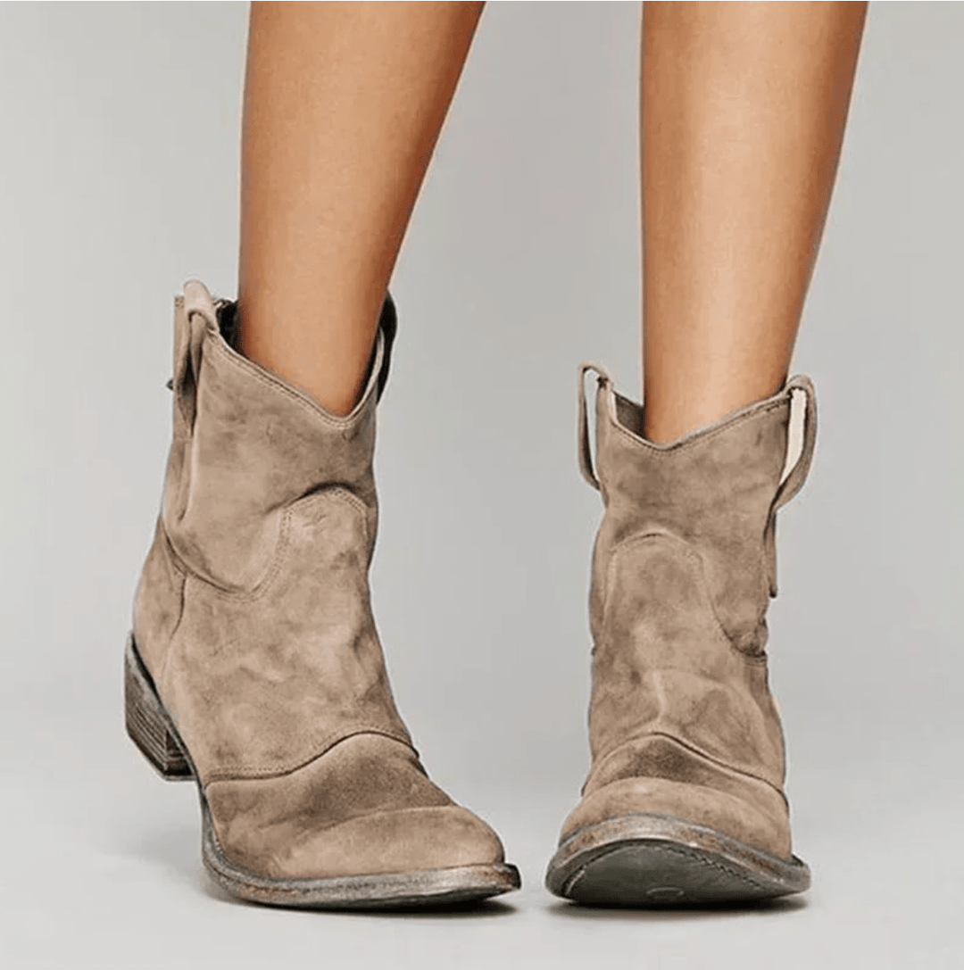 Pamela – Western-Inspired Ankle Boots