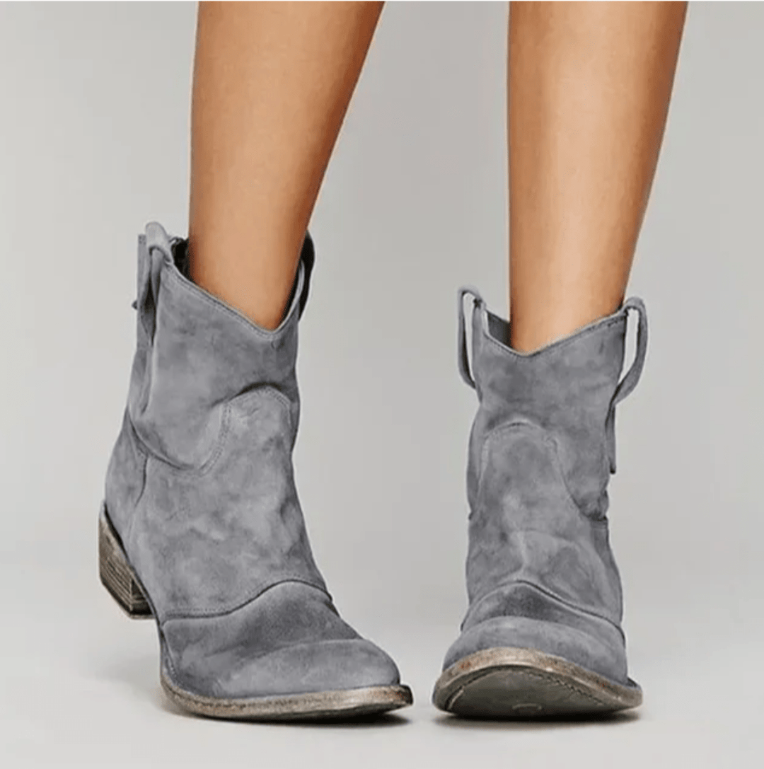 Pamela – Western-Inspired Ankle Boots