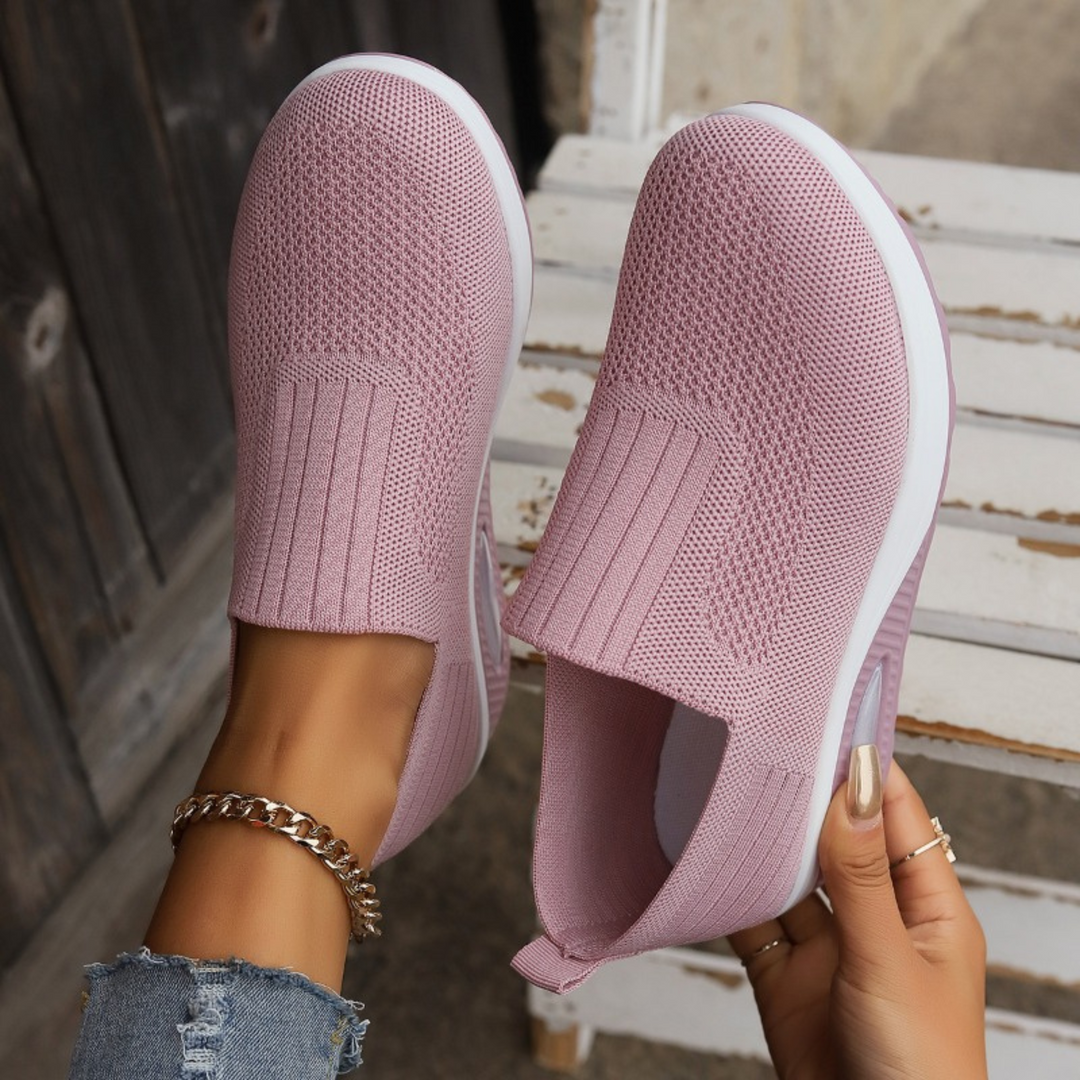 Dianne – Slip-On Sneakers with Air Cushion Sole