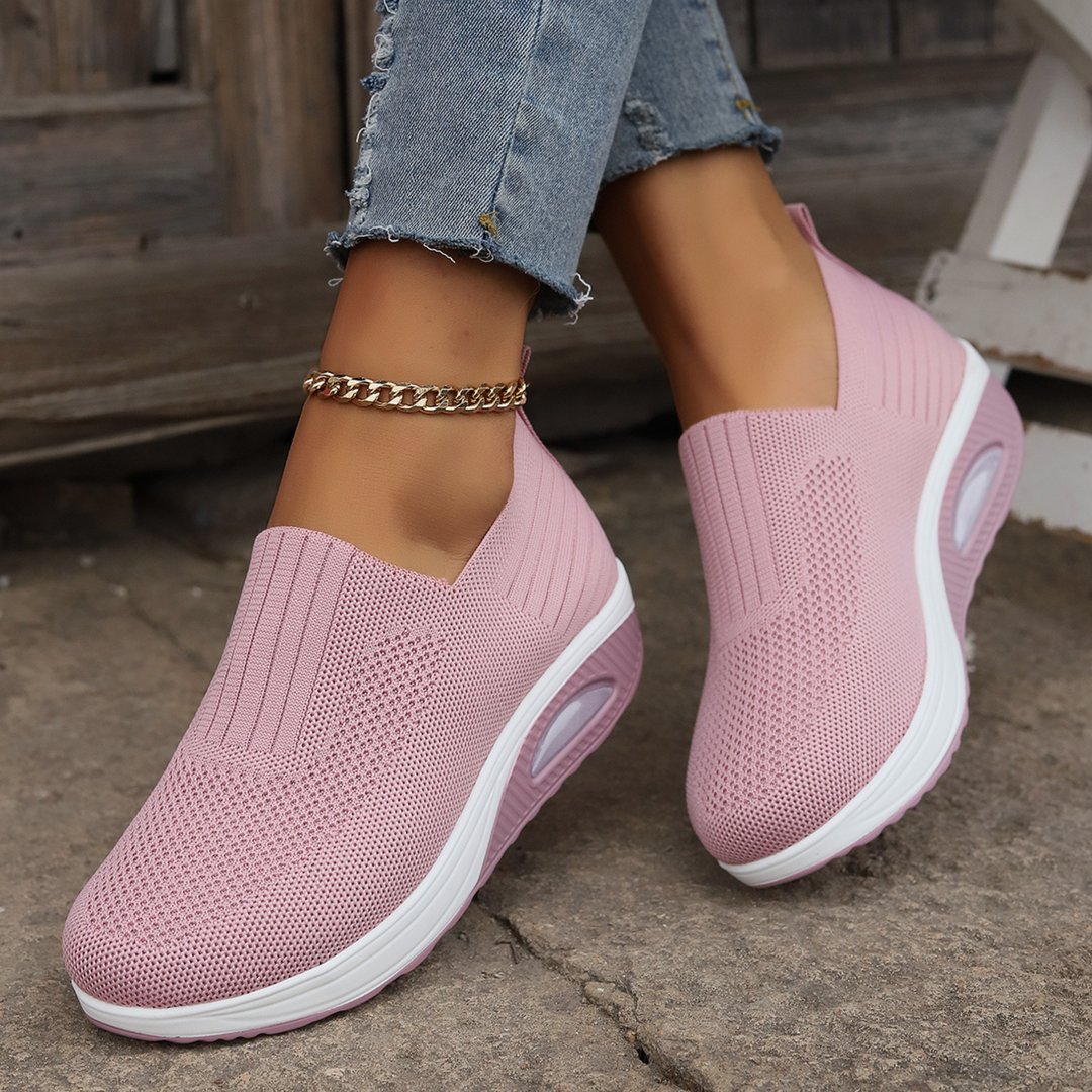 Dianne – Slip-On Sneakers with Air Cushion Sole