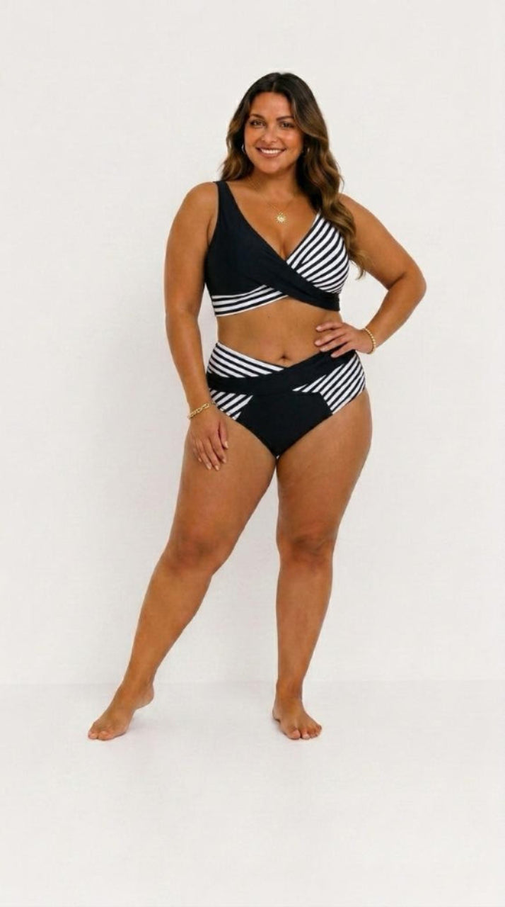 Janelle – Striped Crossover Bikini Set